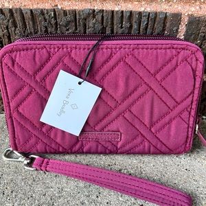 Vera Bradley RFID Grab & Go Wristlet NWT